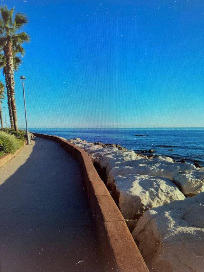 Pin Rollan Beach سانت-ماندرييه-سور-مير المظهر الخارجي الصورة